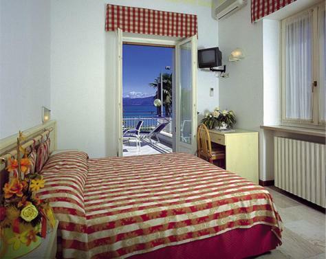 Hotel Cristallo 2*